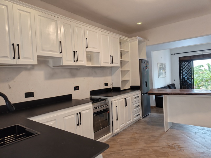 Custom Construction Works